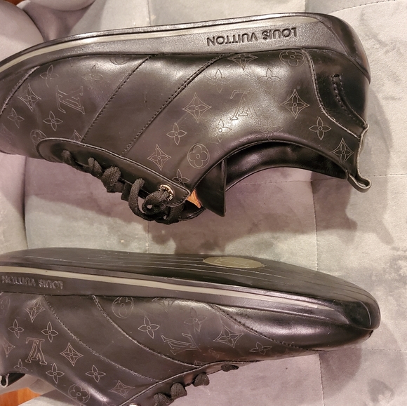 Authentic Louis vuitton size 10 Black - Picture 5 of 5